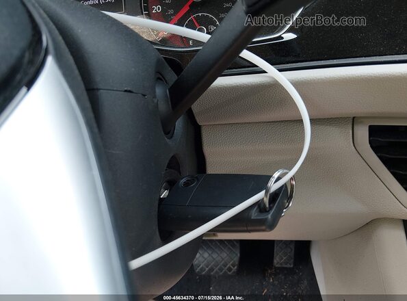 3VWC57BU5KM229424 2019 VOLKSWAGEN JETTA Blue Dashboard view