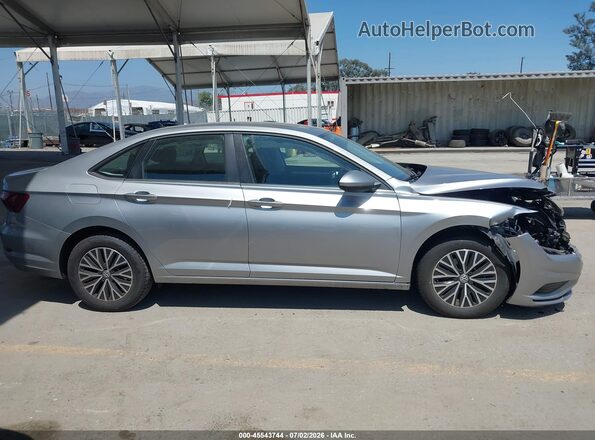 3VWC57BU5MM083240 2021 VOLKSWAGEN JETTA Silver Widok wnętrza 360 stopni