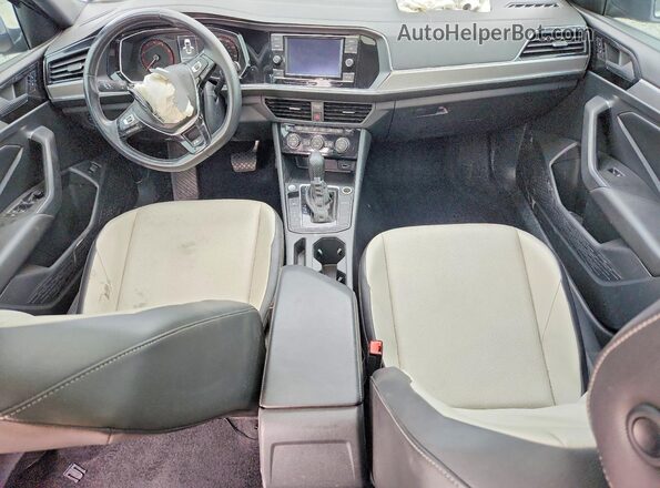 3VWC57BU6KM041415 2019 VOLKSWAGEN JETTA Gray Dashboard view