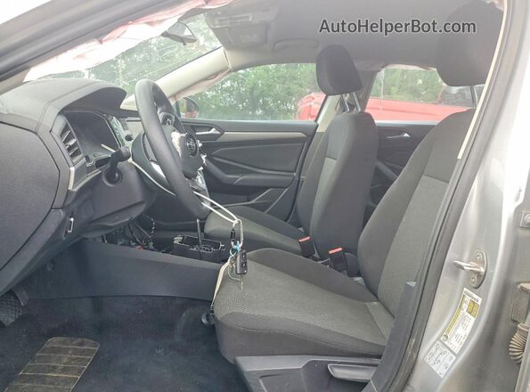 3VWC57BU6MM037495 2021 VOLKSWAGEN JETTA Silver Widok wnętrza z przodu