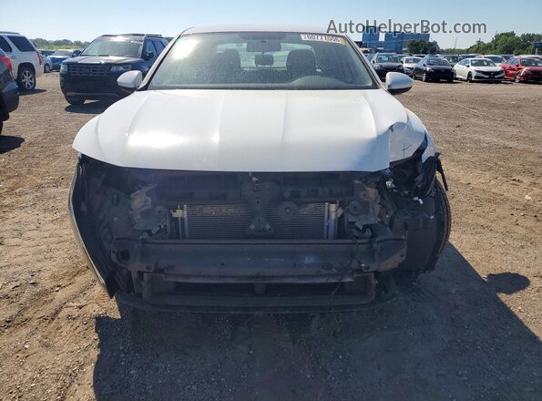 3VWC57BU7KM018287 2019 VOLKSWAGEN JETTA Белый Вид спереди