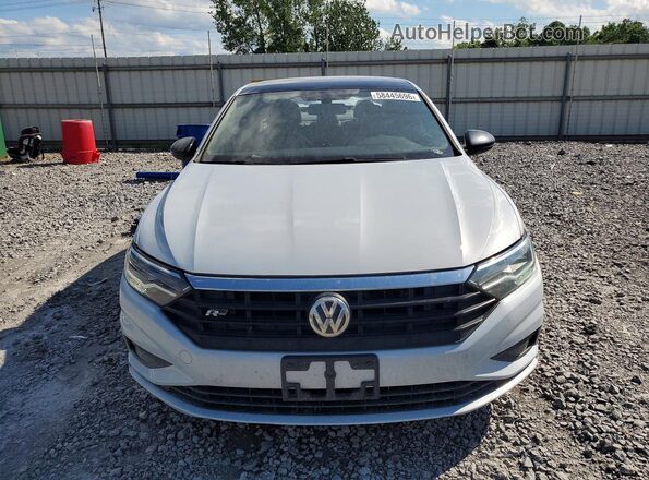 3VWC57BU7KM033971 2019 VOLKSWAGEN JETTA Серебряный Вид спереди