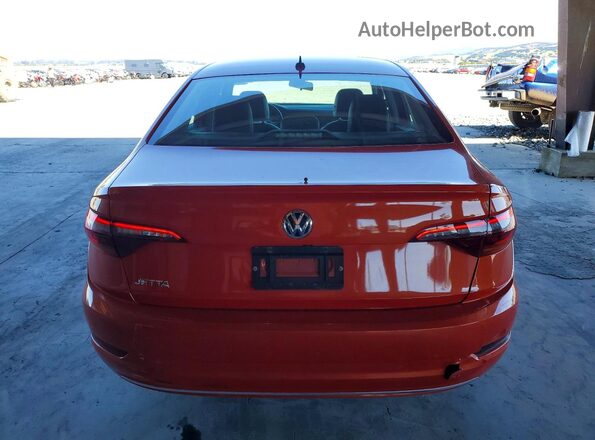 3VWC57BU7KM053993 2019 VOLKSWAGEN JETTA Оранжевый Вид сзади