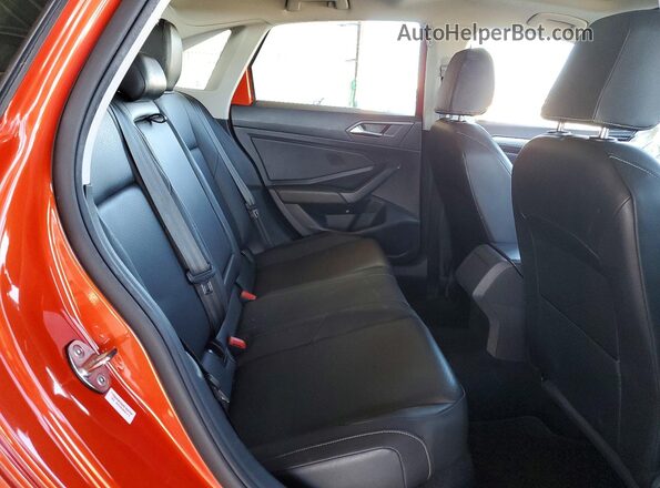 3VWC57BU7KM053993 2019 VOLKSWAGEN JETTA Оранжевый Вид задних сидений