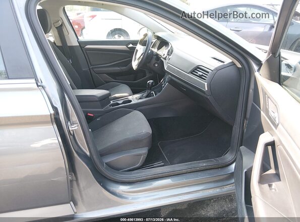 3VWC57BU7KM136999 2019 VOLKSWAGEN JETTA Серый Вид салона спереди