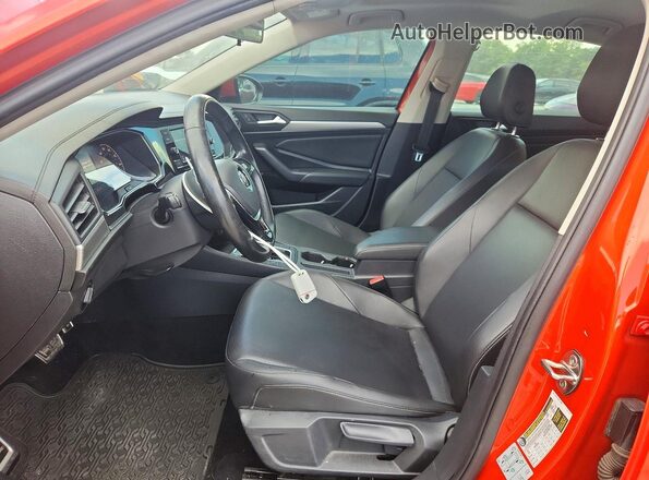 3VWC57BU7KM208445 2019 VOLKSWAGEN JETTA Оранжевый Вид салона спереди