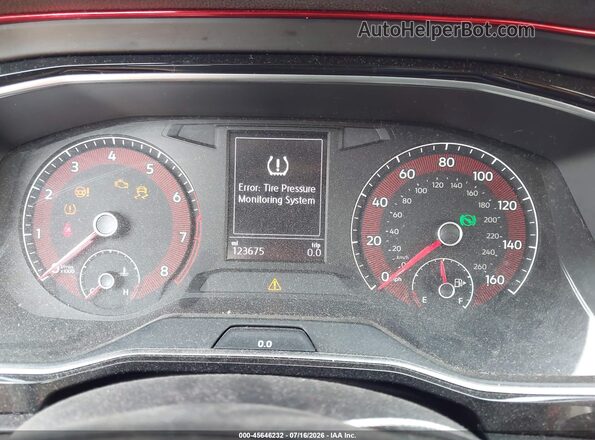 3VWC57BU8KM091135 2019 VOLKSWAGEN JETTA Red უკანა სავარძლების ხედი