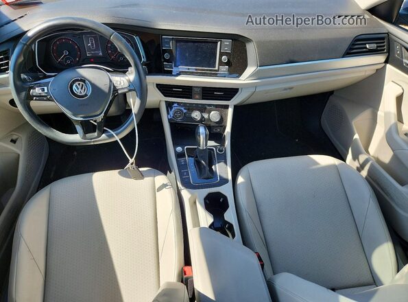 3VWC57BU8KM198170 2019 VOLKSWAGEN JETTA Синий Вид панели приборов