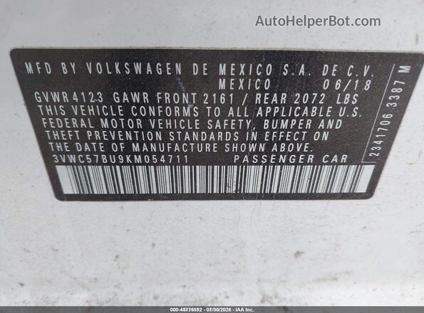 3VWC57BU9KM054711 2019 VOLKSWAGEN JETTA White Engine compartment view
