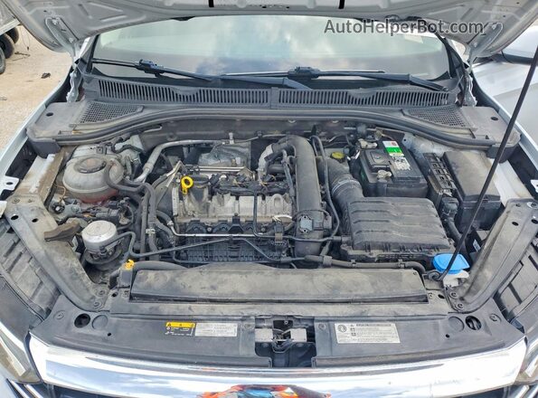 3VWC57BU9KM068432 2019 VOLKSWAGEN JETTA Белый Вид задней части салона