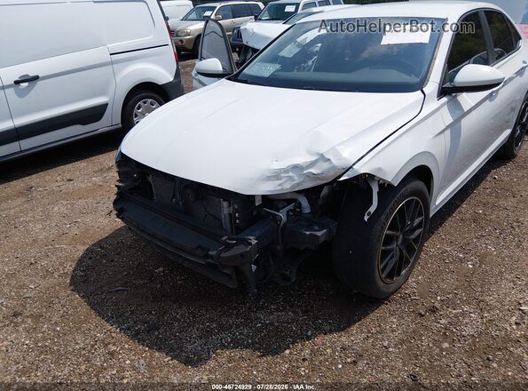 3VWC57BUXKM082467 2019 VOLKSWAGEN JETTA White Front view