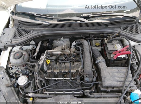 3VWC57BUXKM082467 2019 VOLKSWAGEN JETTA White Rear view