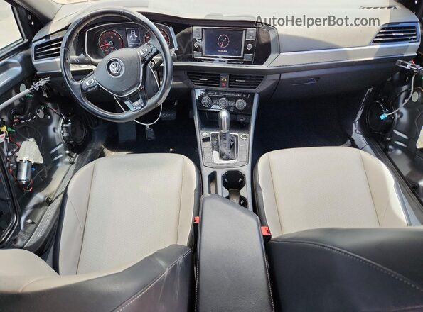 3VWC57BUXKM084588 2019 VOLKSWAGEN JETTA Gray Առջևի վահանակի տեսք