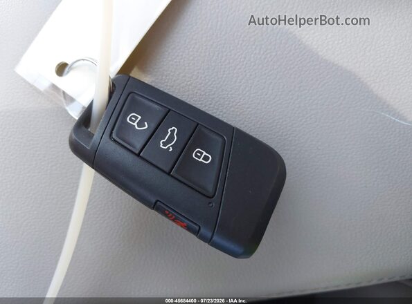 3VWC57BUXKM089337 2019 VOLKSWAGEN JETTA Синий Вид панели приборов