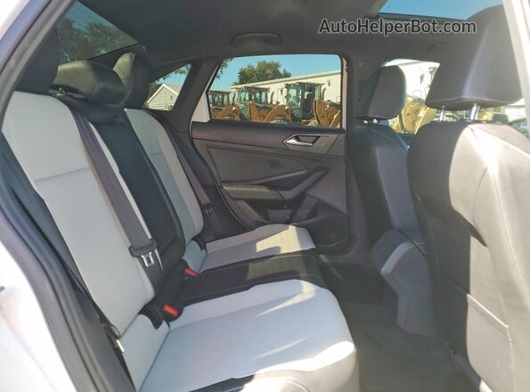 3VWC57BUXKM200548 2019 VOLKSWAGEN JETTA White Widok tylnych siedzeń