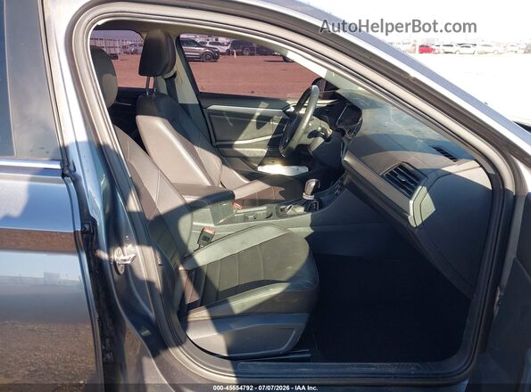 3VWC57BUXMM005682 2021 VOLKSWAGEN JETTA Gray Вид салону спереду