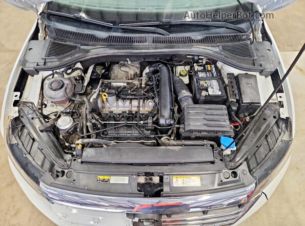 3VWC57BUXMM095660 2021 VOLKSWAGEN JETTA White უკანა სალონის ხედი