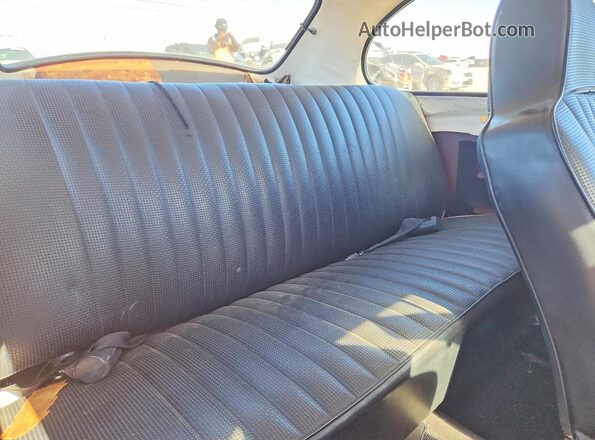 3VWCA21C3XM442001 1972 VOLKSWAGEN BEETLE Orange Rear seats view