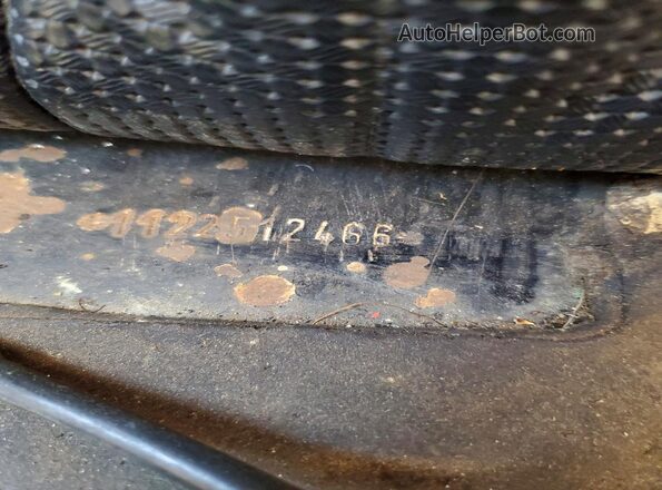 3VWCA21C3XM442001 1972 VOLKSWAGEN BEETLE Orange Engine compartment view