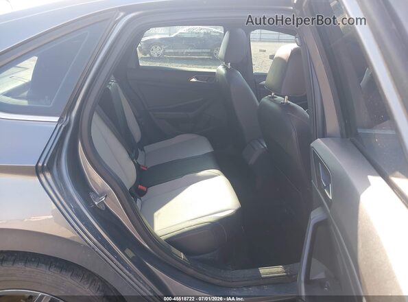 3VWCB7BU0KM228397 2019 VOLKSWAGEN JETTA Gray Widok naklejki z numerem VIN