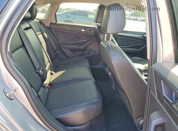 3VWCB7BU0LM014544 2020 VOLKSWAGEN JETTA Silver Rear seats view