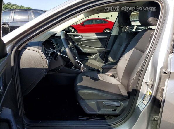 3VWCB7BU0LM014544 2020 VOLKSWAGEN JETTA Silver Front interior view