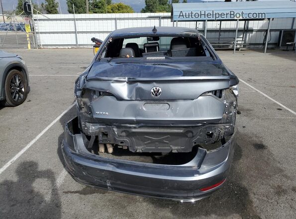 3VWCB7BU2LM004467 2020 VOLKSWAGEN JETTA Gray Rear view