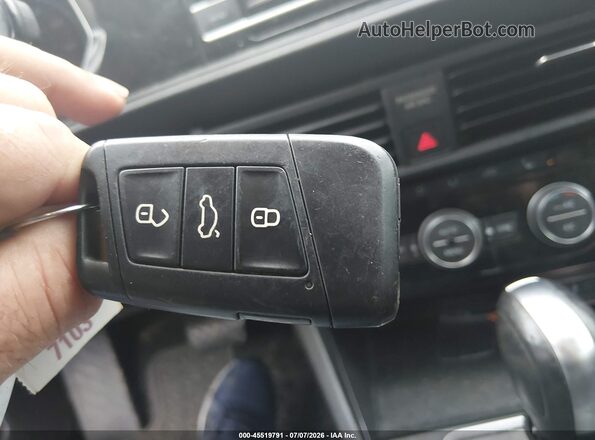3VWCB7BU2LM015338 2020 VOLKSWAGEN JETTA Blue წინა პანელის ხედი