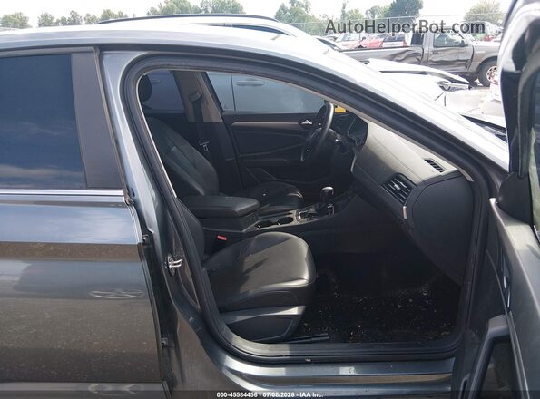 3VWCB7BU2LM036531 2020 VOLKSWAGEN JETTA Navy Вид салона спереди