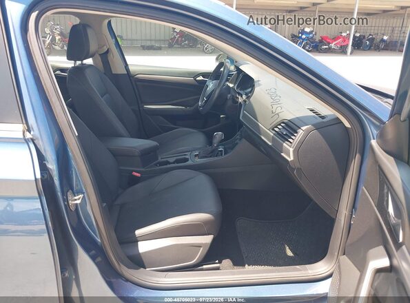3VWCB7BU3KM243606 2019 VOLKSWAGEN JETTA Blue Widok wnętrza z przodu