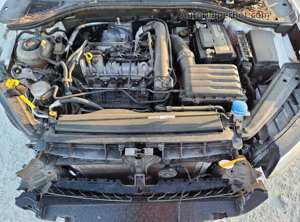 3VWCB7BU3KM248580 2019 VOLKSWAGEN JETTA White Widok wnętrza z tyłu