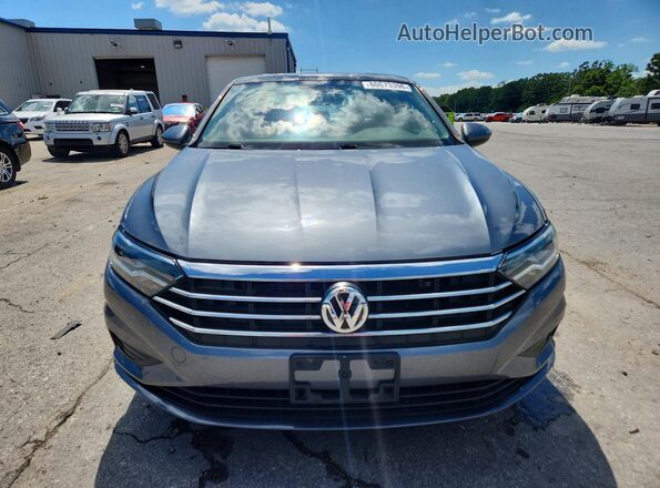 3VWCB7BU4LM002140 2020 VOLKSWAGEN JETTA Серый Вид спереди
