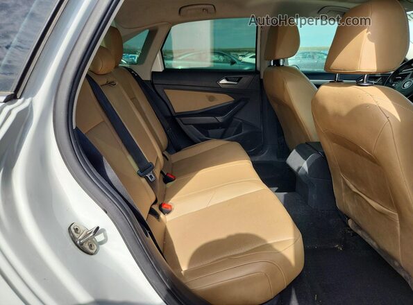 3VWCB7BU5LM018637 2020 VOLKSWAGEN JETTA White Widok tylnych siedzeń