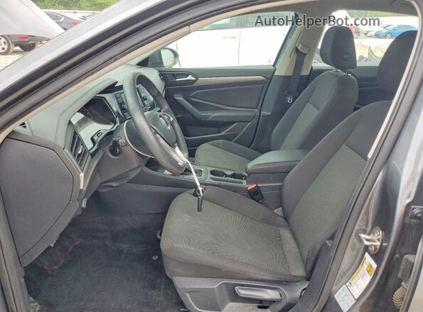 3VWCB7BU7KM204498 2019 VOLKSWAGEN JETTA Gray Front interior view