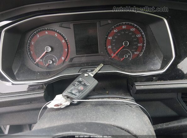 3VWCB7BU7KM233872 2019 VOLKSWAGEN JETTA Черный Вид панели приборов
