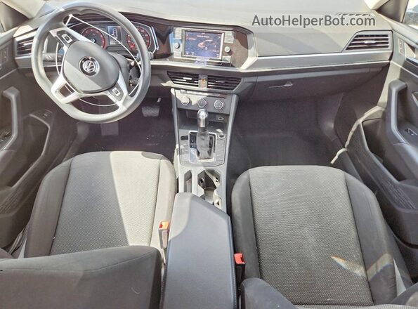 3VWCB7BU8KM127852 2019 VOLKSWAGEN JETTA White Вид панелі приладів