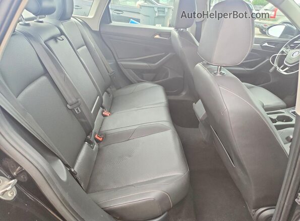 3VWCB7BU8KM176355 2019 VOLKSWAGEN JETTA Black Widok tylnych siedzeń
