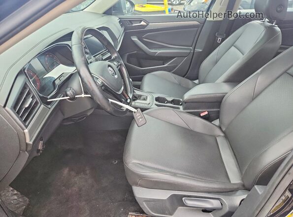 3VWCB7BU8KM176355 2019 VOLKSWAGEN JETTA Black Widok wnętrza z przodu