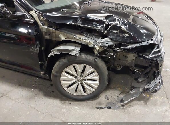 3VWCB7BU8LM016719 2020 VOLKSWAGEN JETTA Black Вид спереду