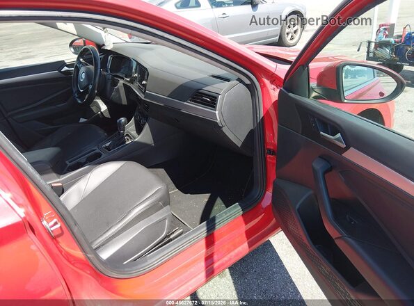 3VWCB7BUXKM169052 2019 VOLKSWAGEN JETTA Красный Вид салона спереди