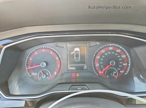 3VWCB7BUXKM226897 2019 VOLKSWAGEN JETTA Silver Instrument cluster view