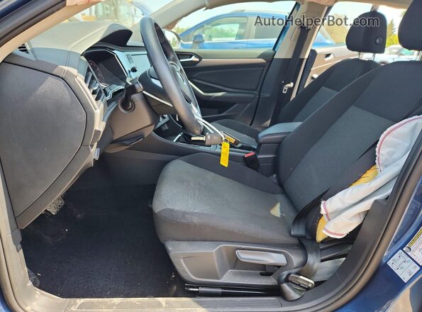 3VWCB7BUXKM243750 2019 VOLKSWAGEN JETTA Blue Vista interior delantera