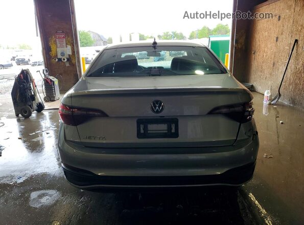 3VWCM7BU2NM005759 2022 VOLKSWAGEN JETTA Silver Հետևի տեսք