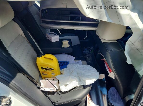 3VWD17AJ1HM397433 2017 VOLKSWAGEN JETTA White Vista de los asientos traseros