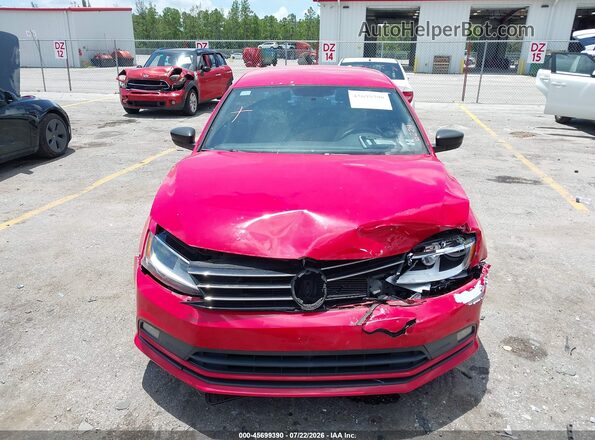 3VWD17AJ2GM326224 2016 VOLKSWAGEN JETTA Red Вид задньої частини салону