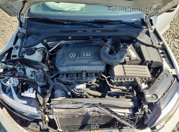 3VWD17AJ8JM206550 2018 VOLKSWAGEN JETTA White Вид задньої частини салону