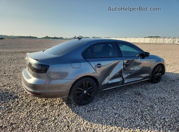 3VWD17AJXJM215007 2018 VOLKSWAGEN JETTA Gray Rear right
