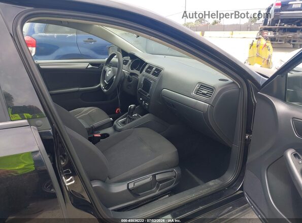 3VWD67AJ0GM307706 2016 VOLKSWAGEN JETTA Black Вид салону спереду