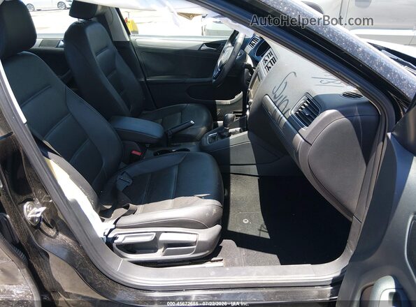 3VWD67AJ1GM259388 2016 VOLKSWAGEN JETTA Black Вид салону спереду