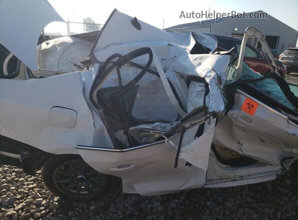 3VWD67AJ2GM403465 2016 VOLKSWAGEN JETTA Белый Вид задних сидений